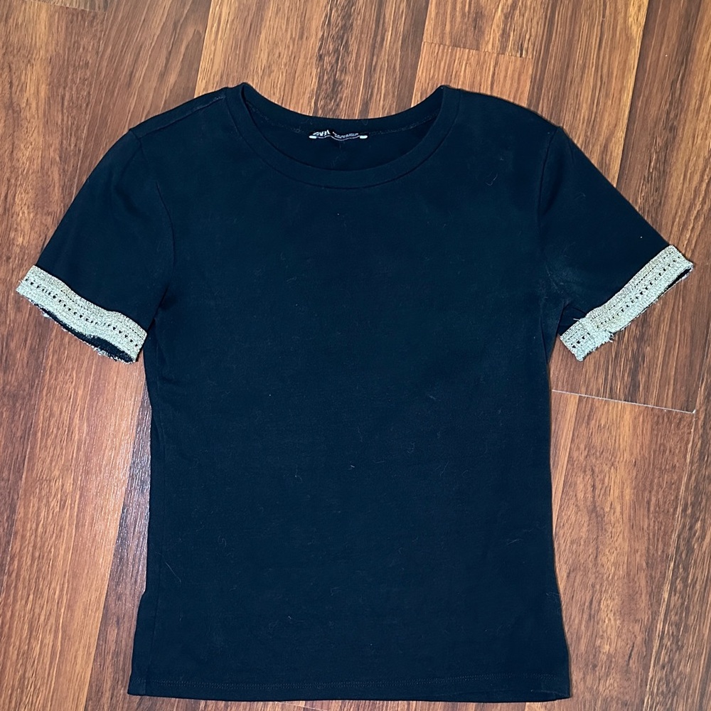 Zara Black Crew Neck T-Shirt